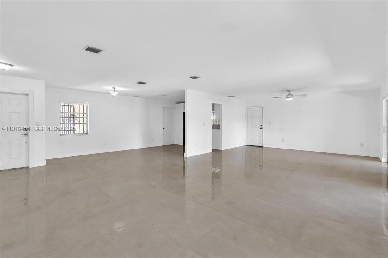 13011 SW 80th St, Miami, FL 33183 Photo