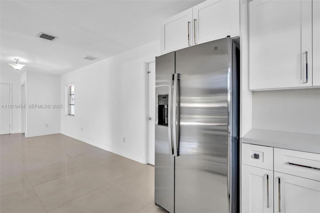 13011 SW 80th St, Miami, FL 33183 Photo