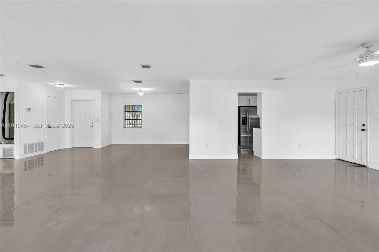 13011 SW 80th St, Miami, FL 33183 Photo