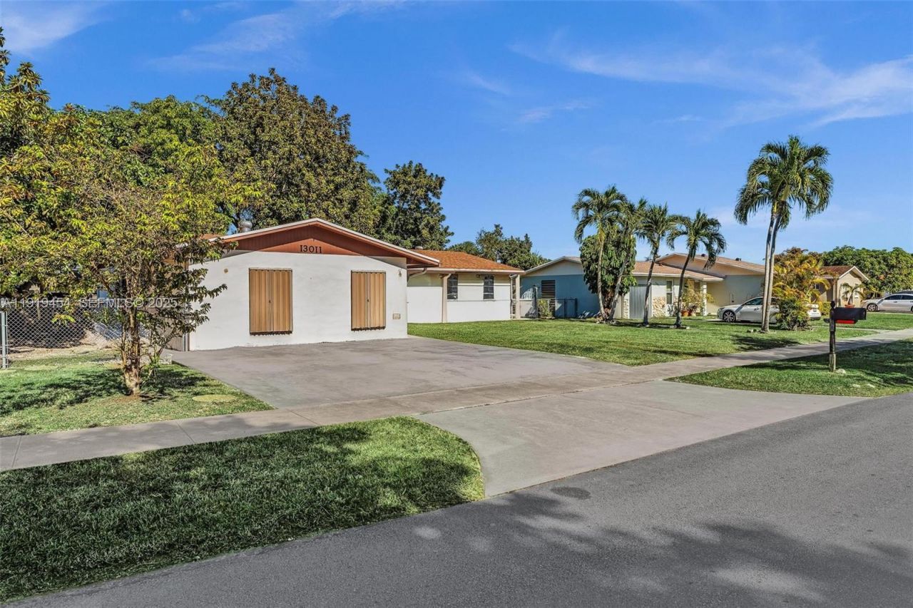 13011 SW 80th St, Miami, FL 33183 Photo