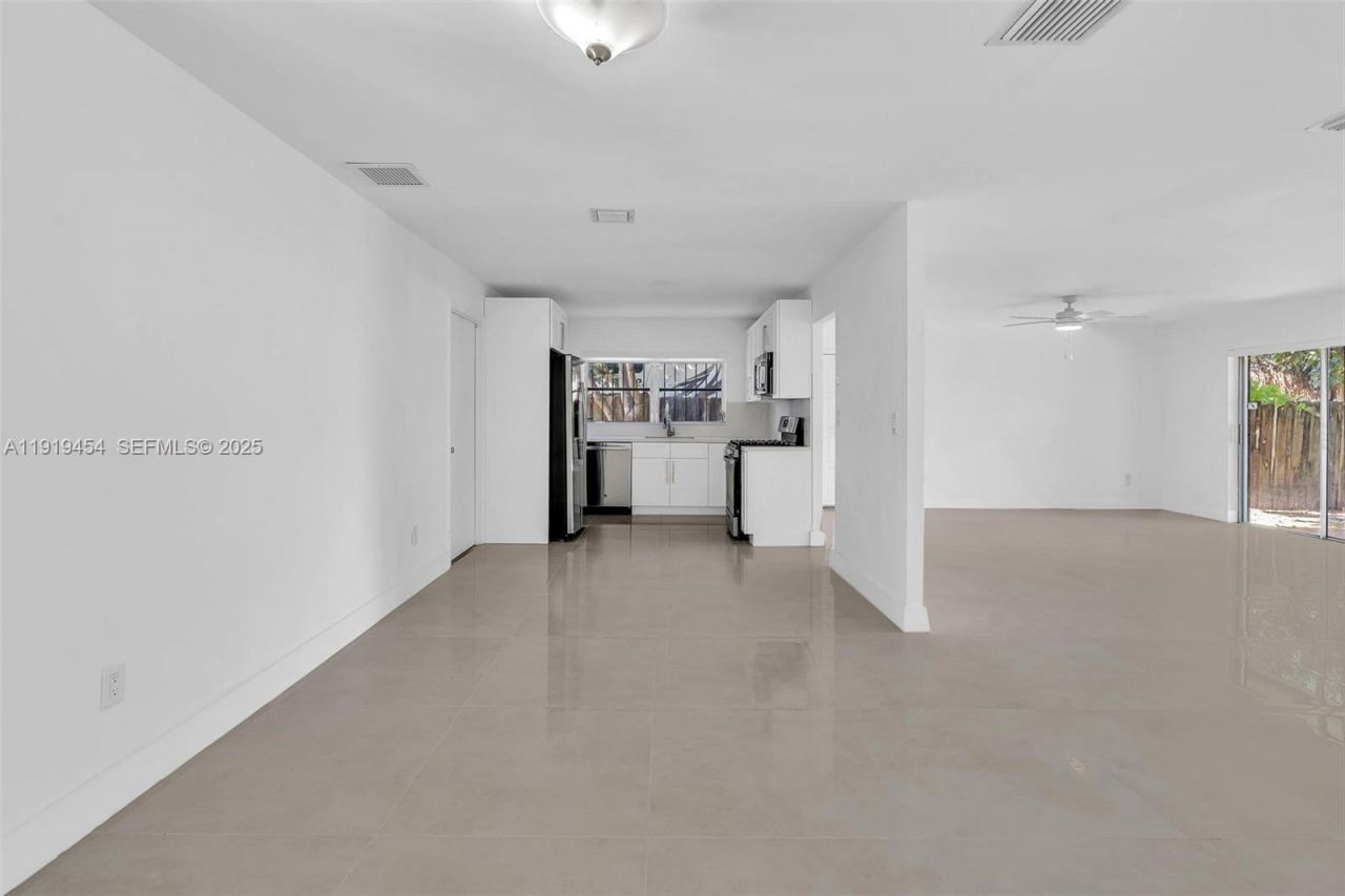 13011 SW 80th St, Miami, FL 33183 Photo