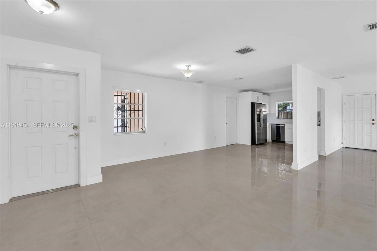 13011 SW 80th St, Miami, FL 33183 Photo