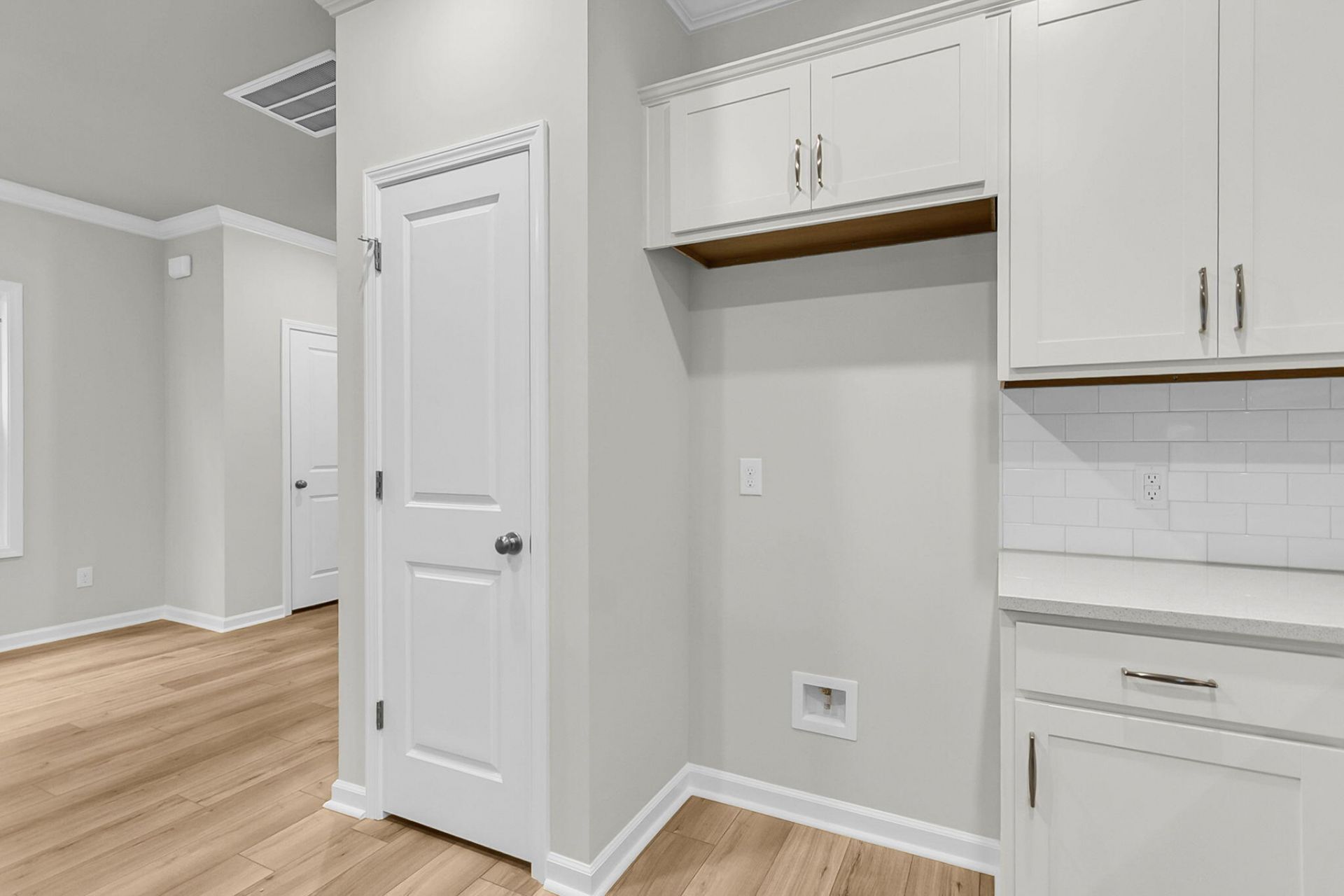 213 Central Creek Drive Photo 35