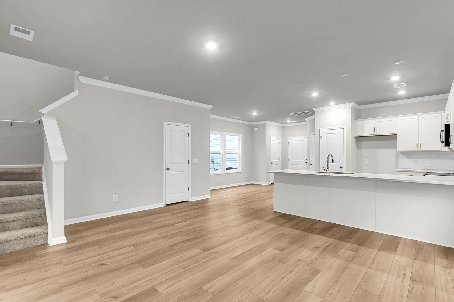 213 Central Creek Drive Photo 38