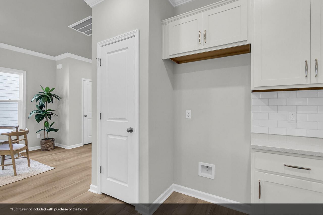 213 Central Creek Drive Photo 8