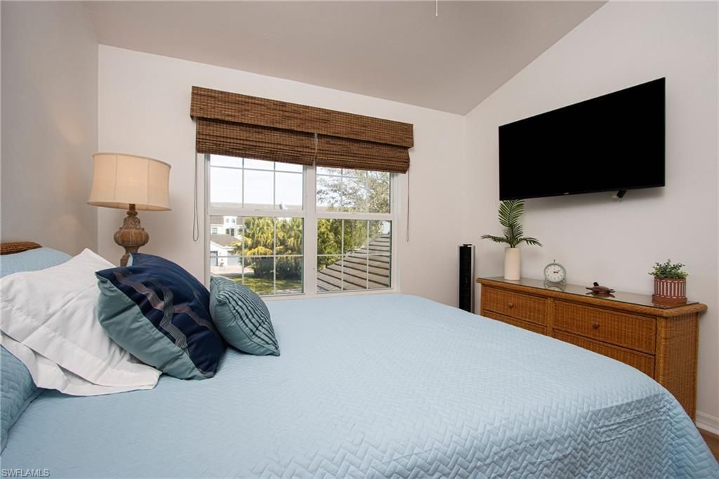 5937 Sand Wedge Ln, Unit 1507, Naples, FL 34110 Photo