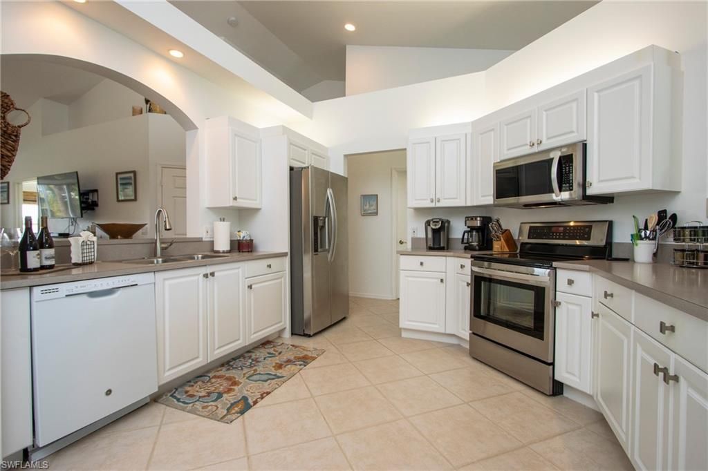 5937 Sand Wedge Ln, Unit 1507, Naples, FL 34110 Photo