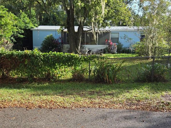 733 1ST STREET, POLK CITY, FL 33868