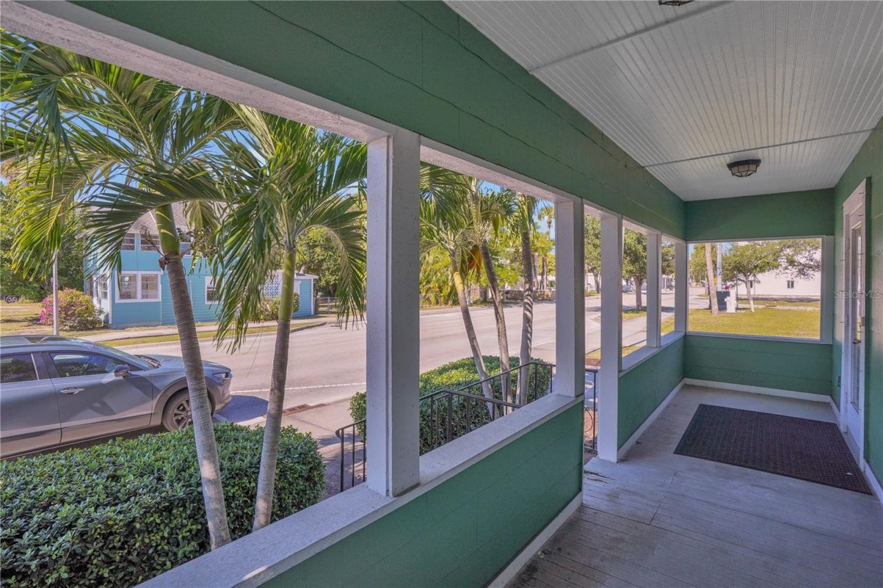 212 S 7th Street, Fort Pierce, FL 34950 Photo