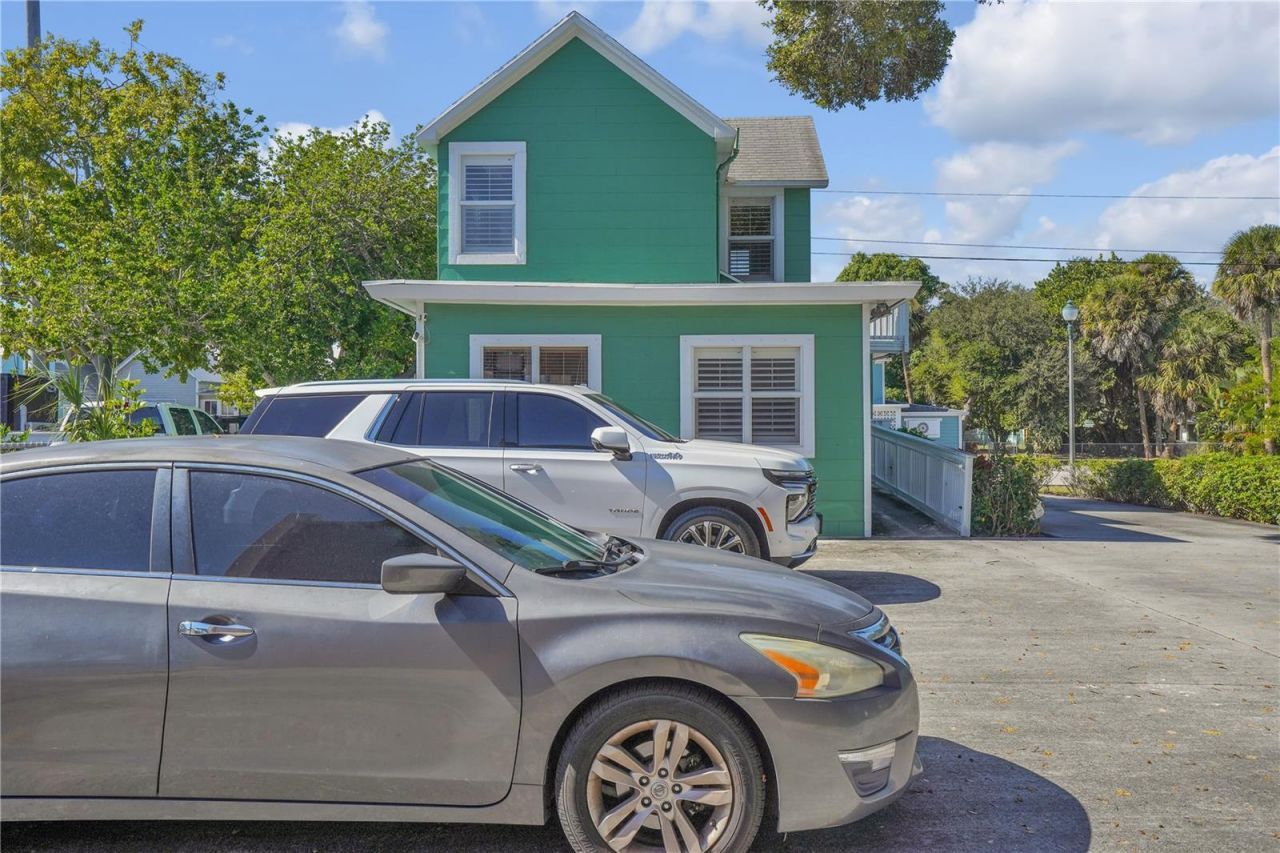 212 S 7th Street, Fort Pierce, FL 34950 Photo