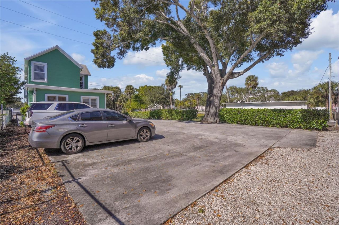 212 S 7th Street, Fort Pierce, FL 34950 Photo