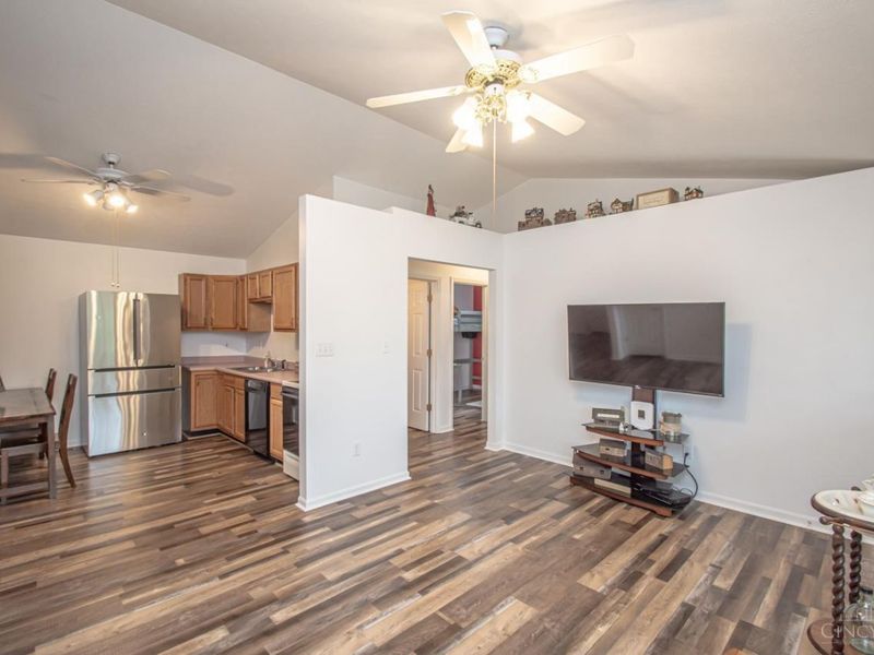 165 Norseman Drive, Lakengren, OH 45320 Photo 7