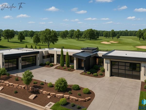 5812 N Mapleton Pl, Sioux Falls, SD 57104