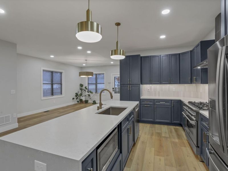 336 Loeffler Avenue, Columbus, OH 43205 Photo 12