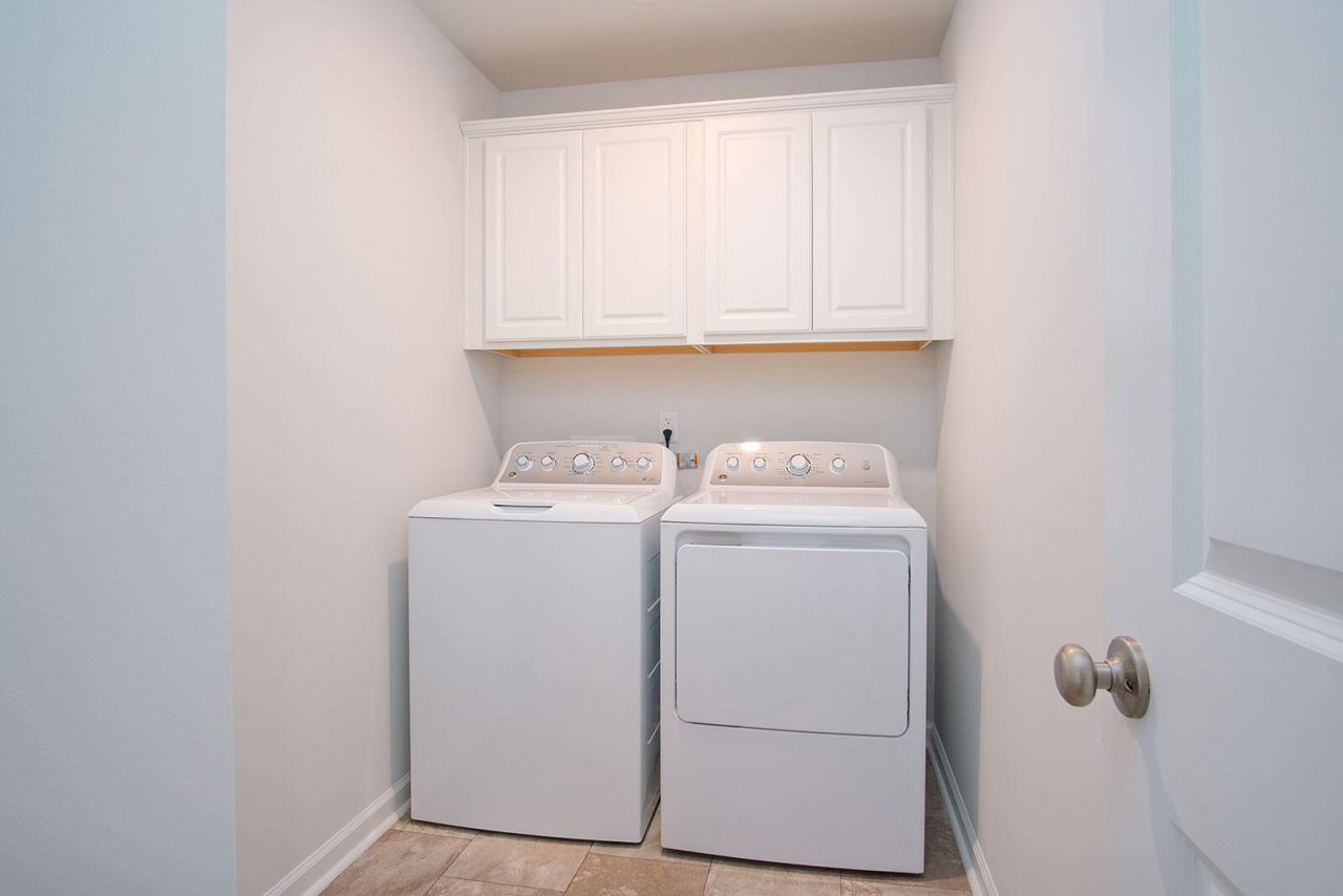 217 Central Creek Drive Photo 13