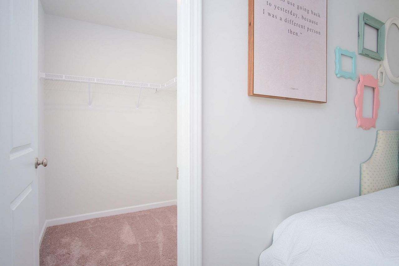 217 Central Creek Drive Photo 25