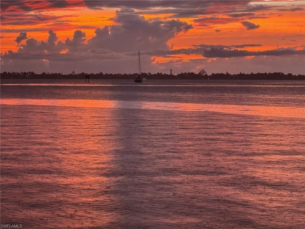 4585 Trawler Ct, Unit 302, Fort Myers, FL 33919 Photo