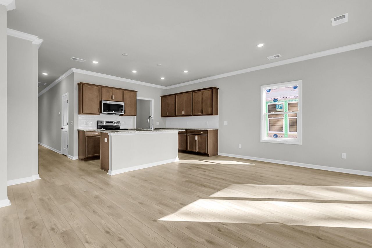 221 Central Creek Drive Photo 13