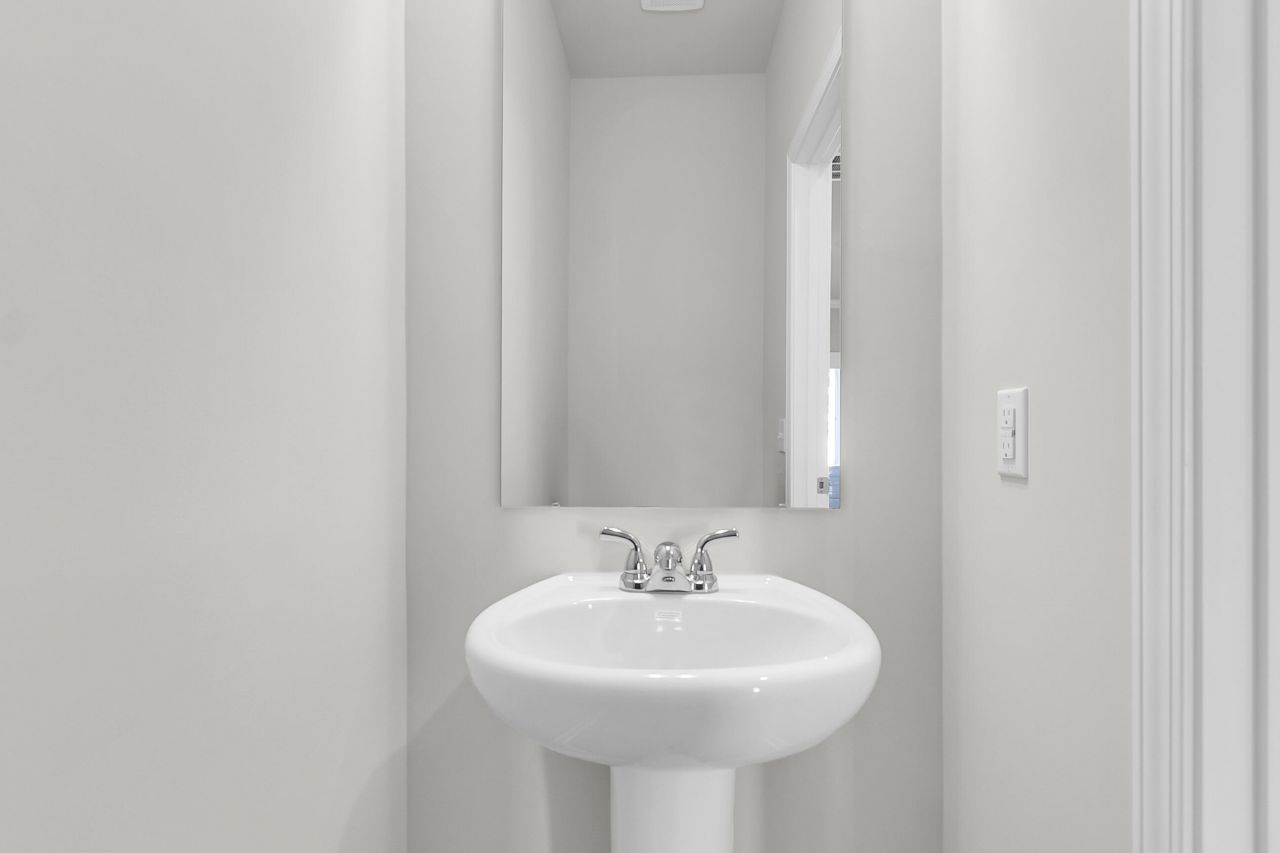 221 Central Creek Drive Photo 15