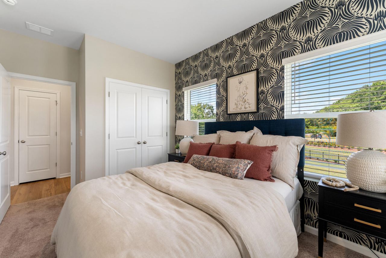 221 Central Creek Drive Photo 16