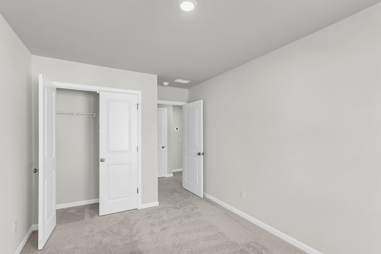 221 Central Creek Drive Photo 26