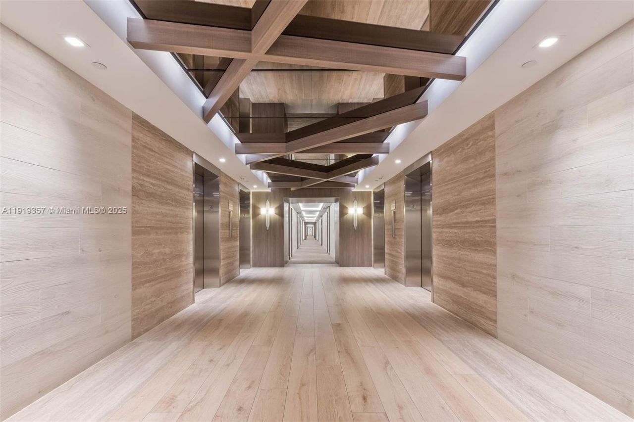 2301 Collins Ave, Unit 1512, Miami Beach, FL 33139 Photo