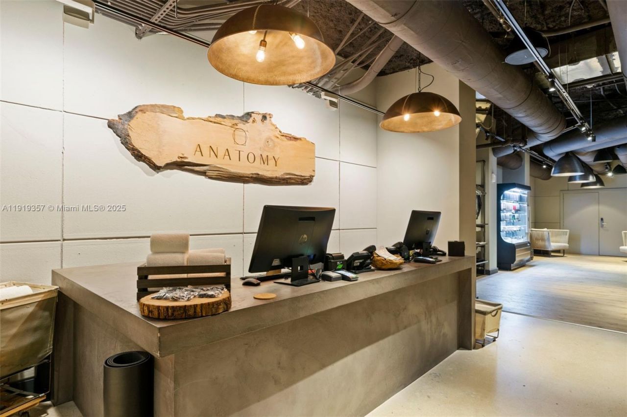 2301 Collins Ave, Unit 1512, Miami Beach, FL 33139 Photo