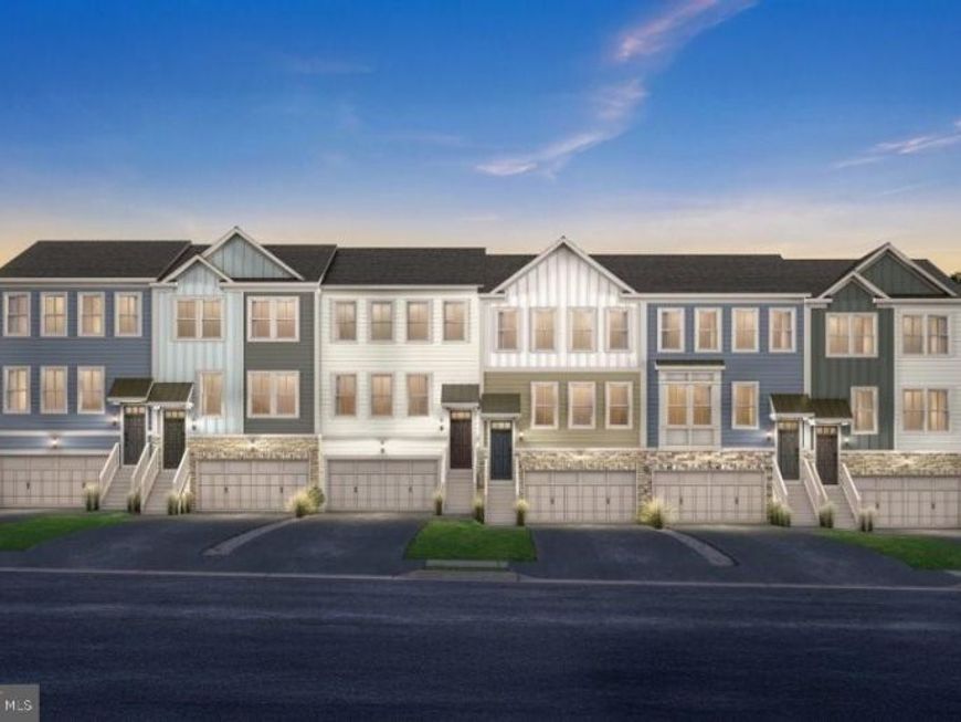 104 Beacon Court, Unit 10403, Royersford, PA 19468 Main Photo