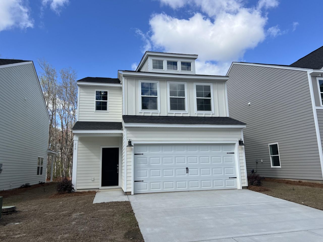 216 Central Creek Drive Photo 1