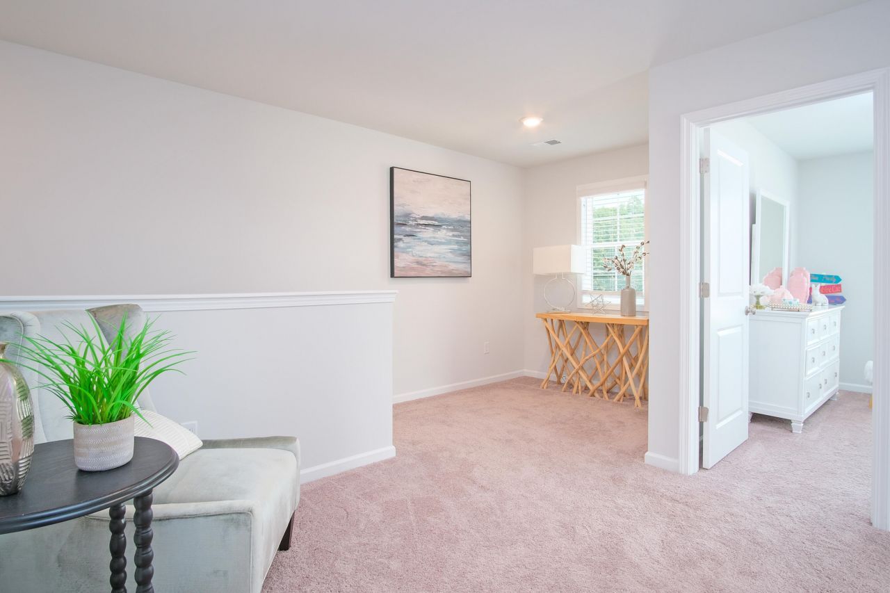 216 Central Creek Drive Photo 9