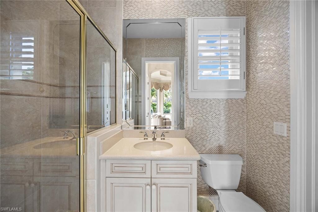 8752 Muirfield Dr, Naples, FL 34109 Photo
