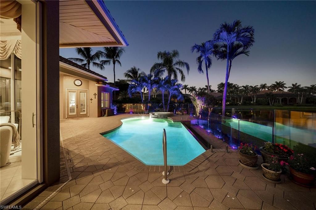 8752 Muirfield Dr, Naples, FL 34109 Photo
