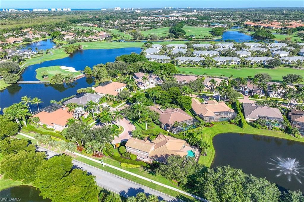 8752 Muirfield Dr, Naples, FL 34109 Photo