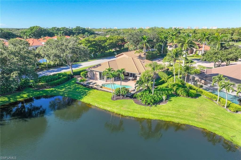 8752 Muirfield Dr, Naples, FL 34109 Photo