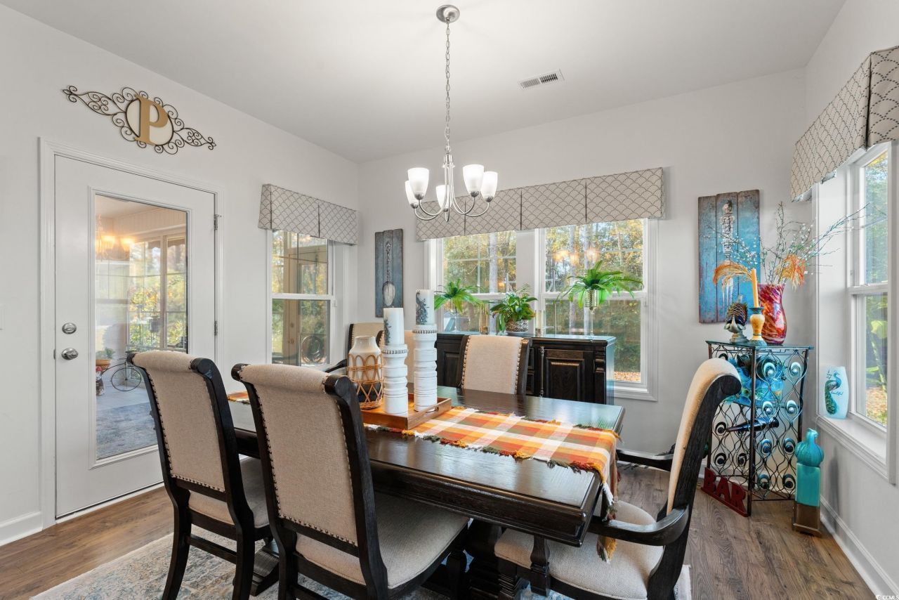 213 Board Landing Circle Photo 10