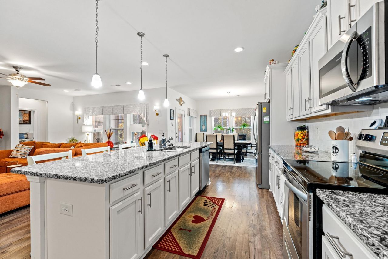 213 Board Landing Circle Photo 9