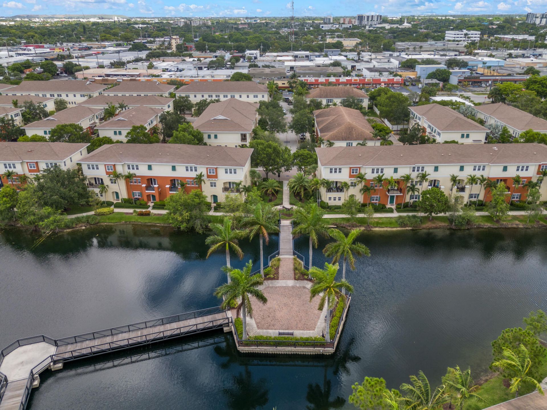 621 SW 2nd Drive, Unit 621, Pompano Beach, FL 33060 Photo