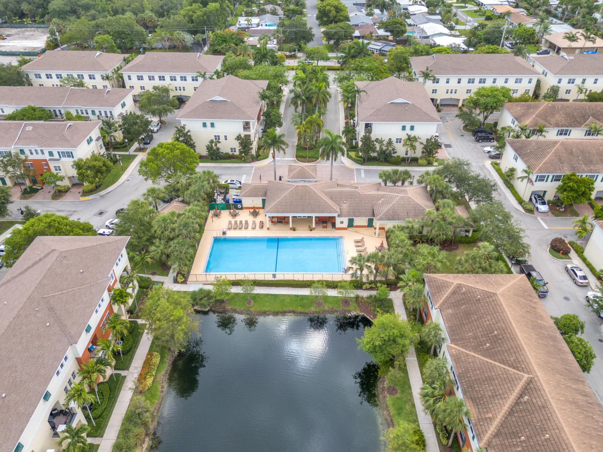 621 SW 2nd Drive, Unit 621, Pompano Beach, FL 33060 Photo