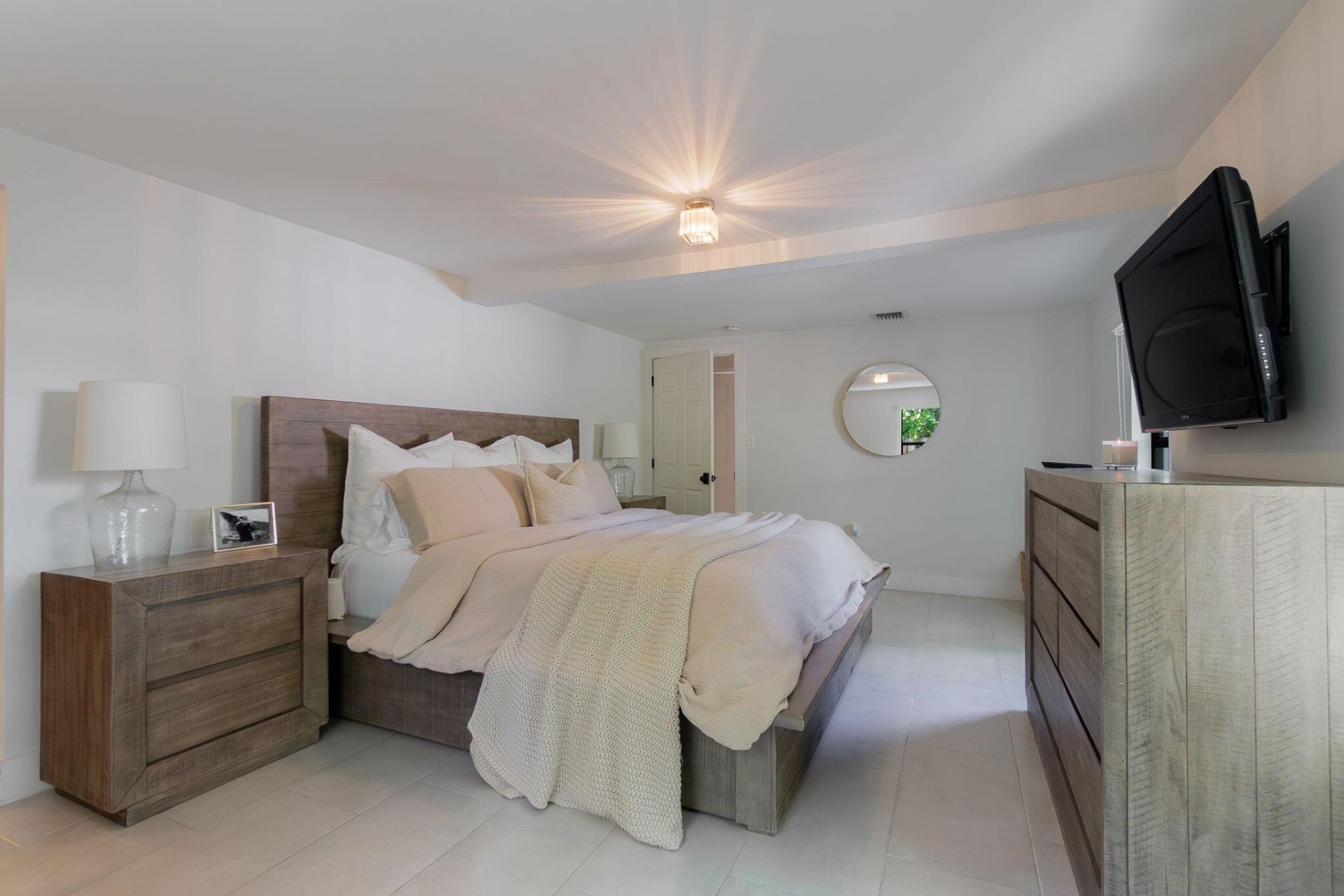 537 NE 14th Court, Fort Lauderdale, FL 33304 Photo