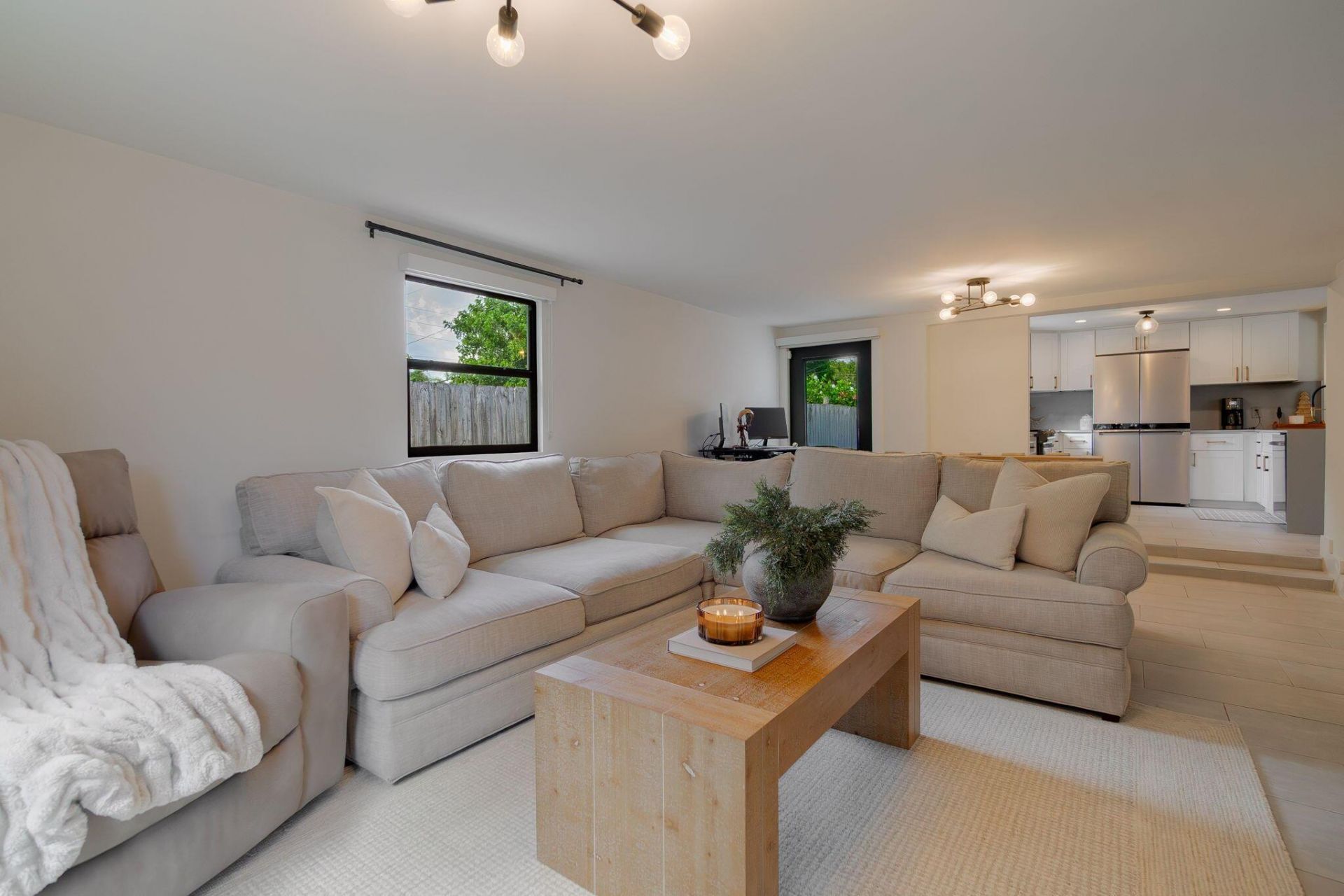 537 NE 14th Court, Fort Lauderdale, FL 33304 Photo