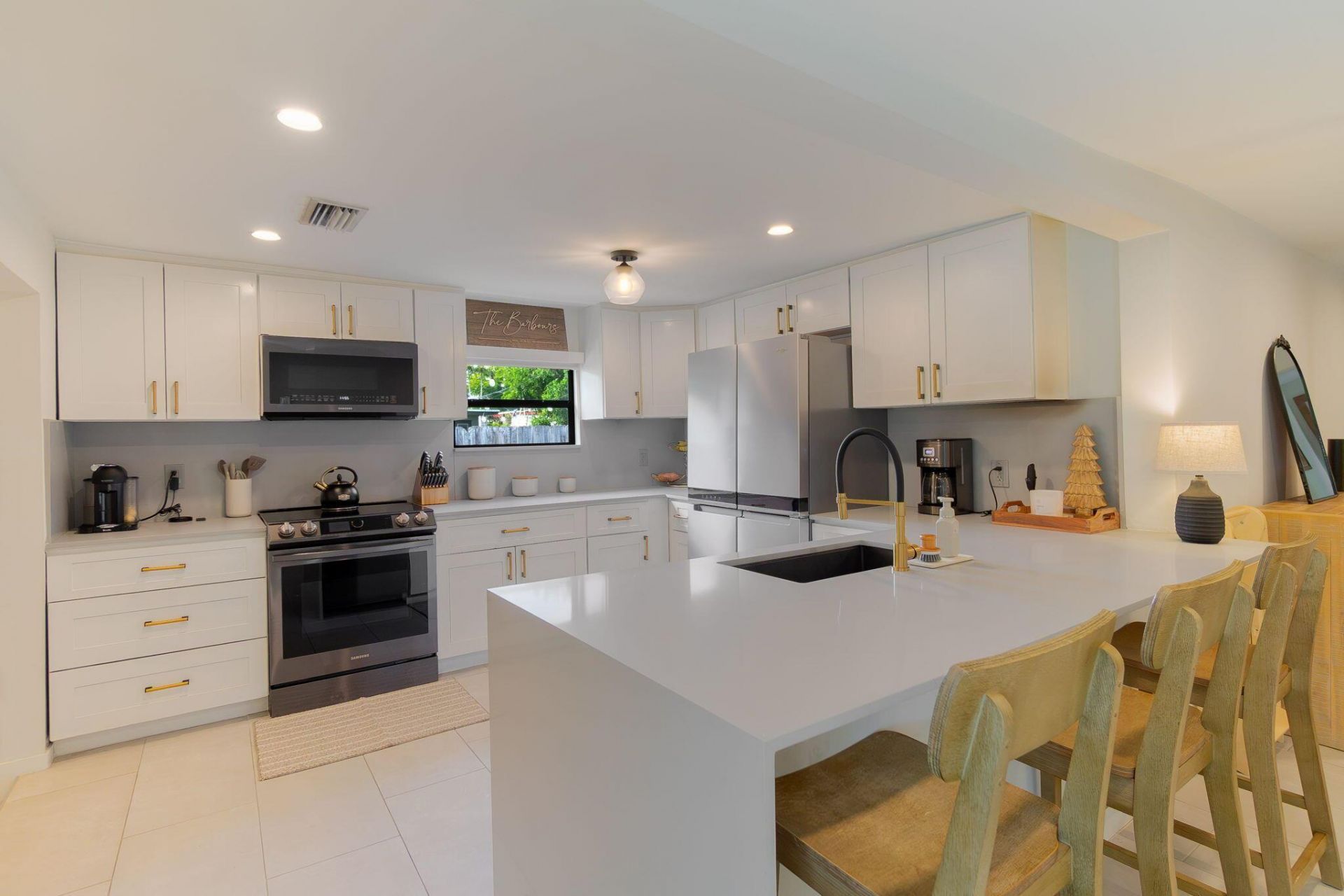 537 NE 14th Court, Fort Lauderdale, FL 33304 Photo