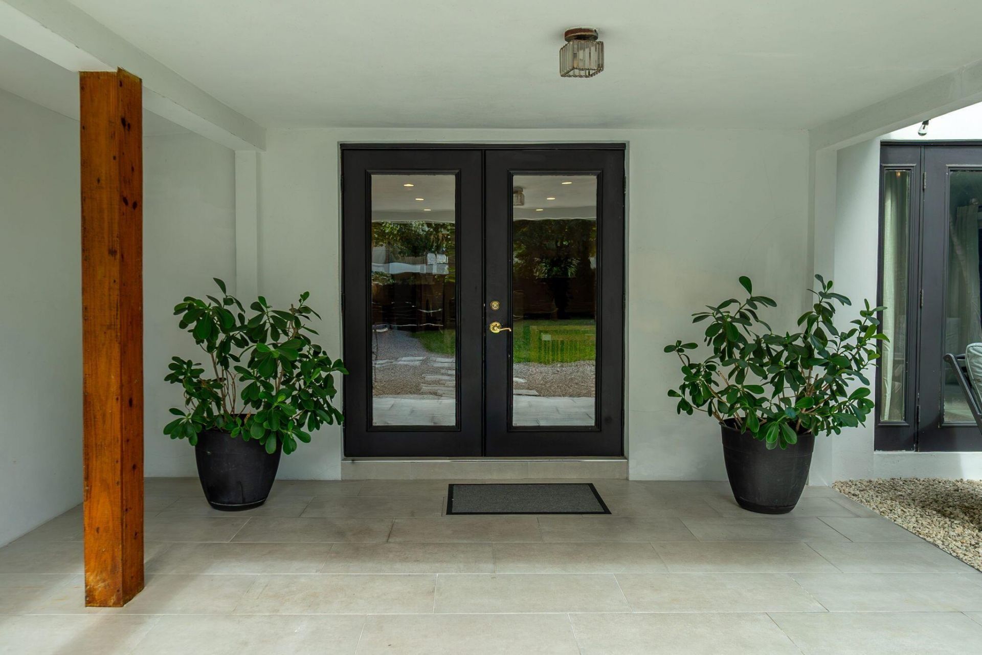 537 NE 14th Court, Fort Lauderdale, FL 33304 Photo