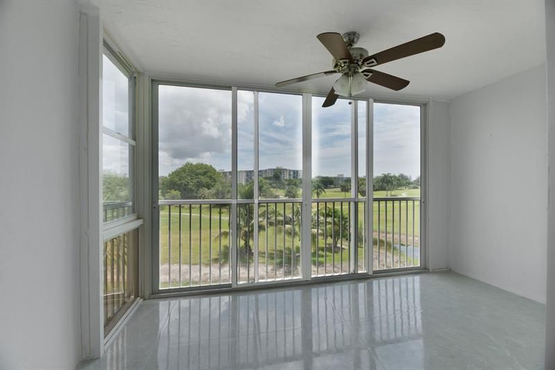 2901 S Palm Aire Drive, Unit 306, Pompano Beach, FL 33069 Photo