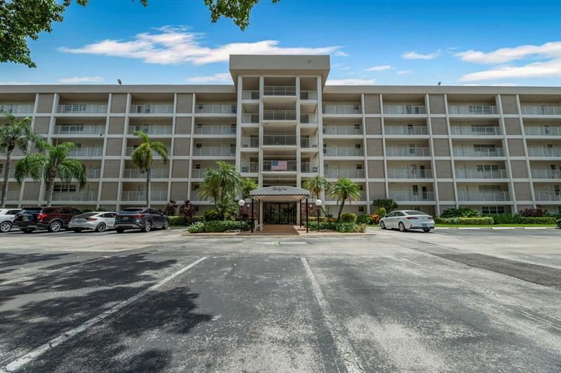 2901 S Palm Aire Drive, Unit 306, Pompano Beach, FL 33069 Photo