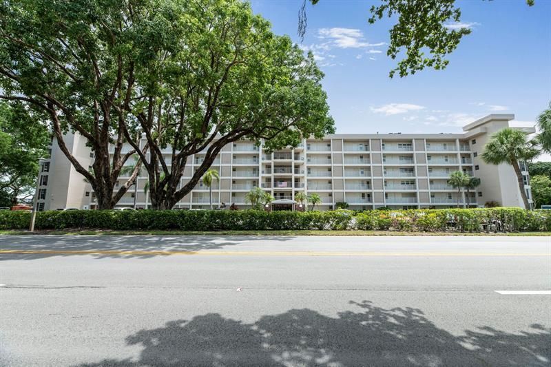 2901 S Palm Aire Drive, Unit 306, Pompano Beach, FL 33069 Photo