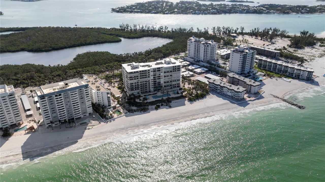 1800 Benjamin Franklin Drive, Unit B809, Sarasota, FL 34236 Photo