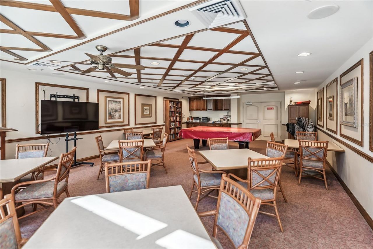 1800 Benjamin Franklin Drive, Unit B809, Sarasota, FL 34236 Photo