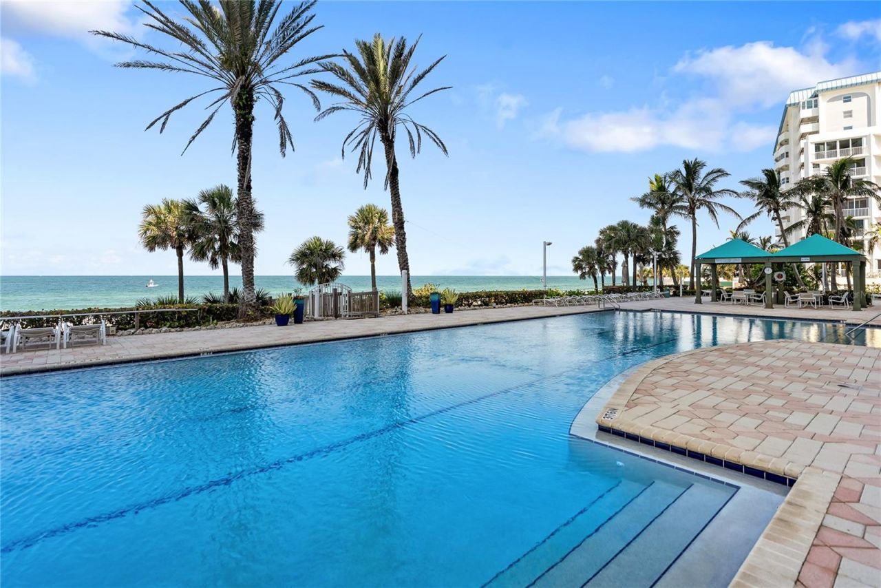 1800 Benjamin Franklin Drive, Unit B809, Sarasota, FL 34236 Photo