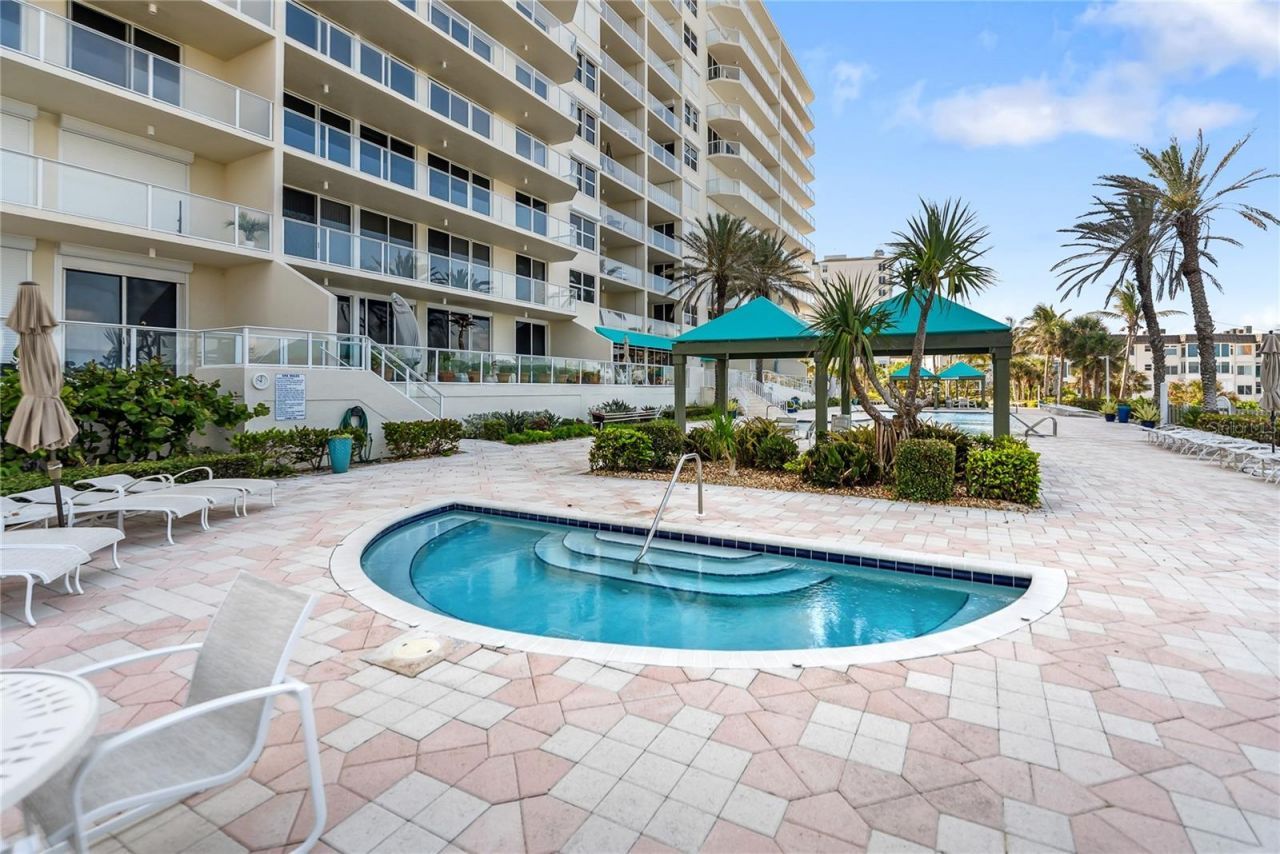 1800 Benjamin Franklin Drive, Unit B809, Sarasota, FL 34236 Photo