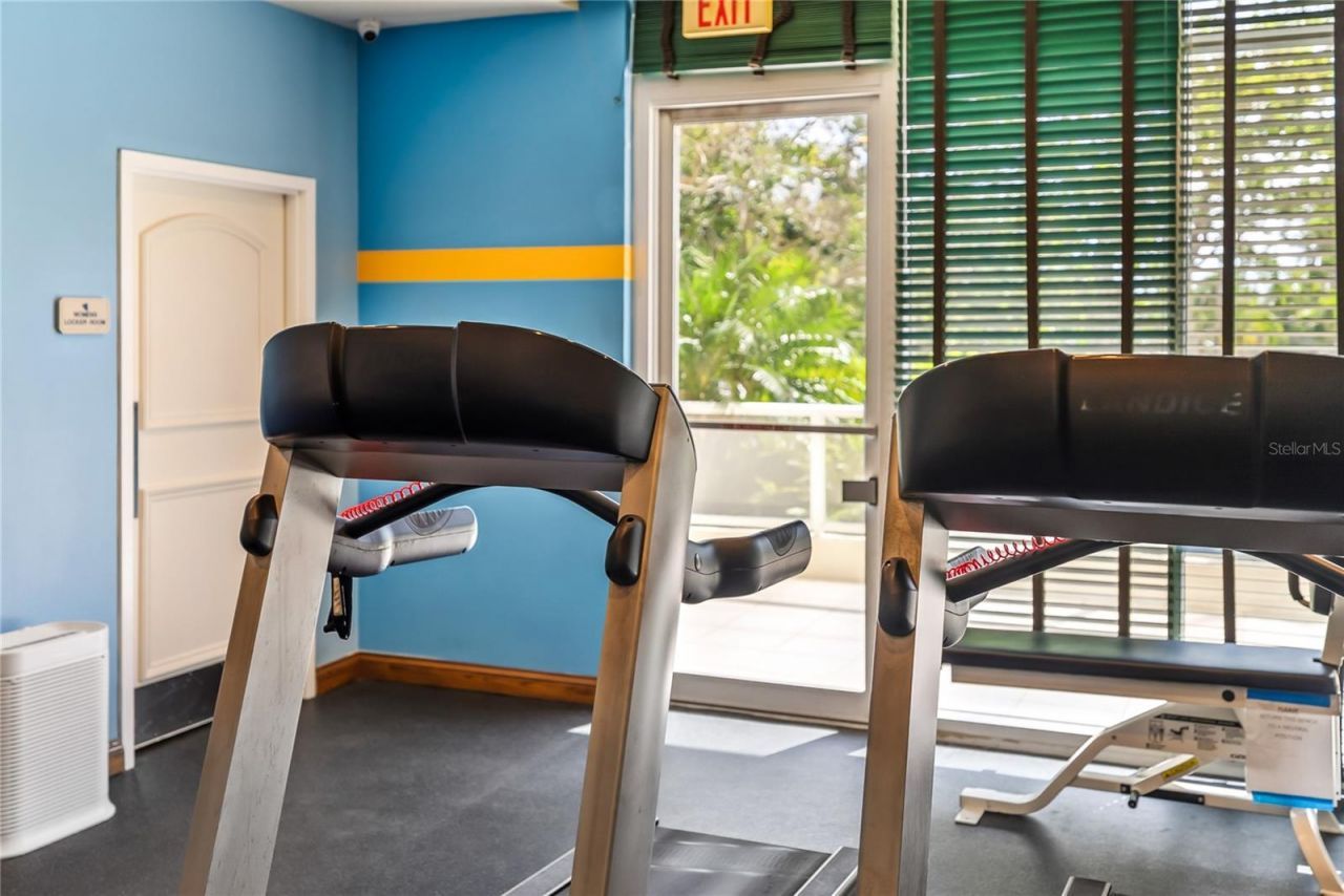 1800 Benjamin Franklin Drive, Unit B809, Sarasota, FL 34236 Photo